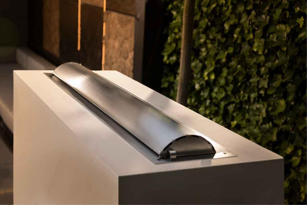 Outdoor Einbau-Gaskamin 125 von Trimline Fires